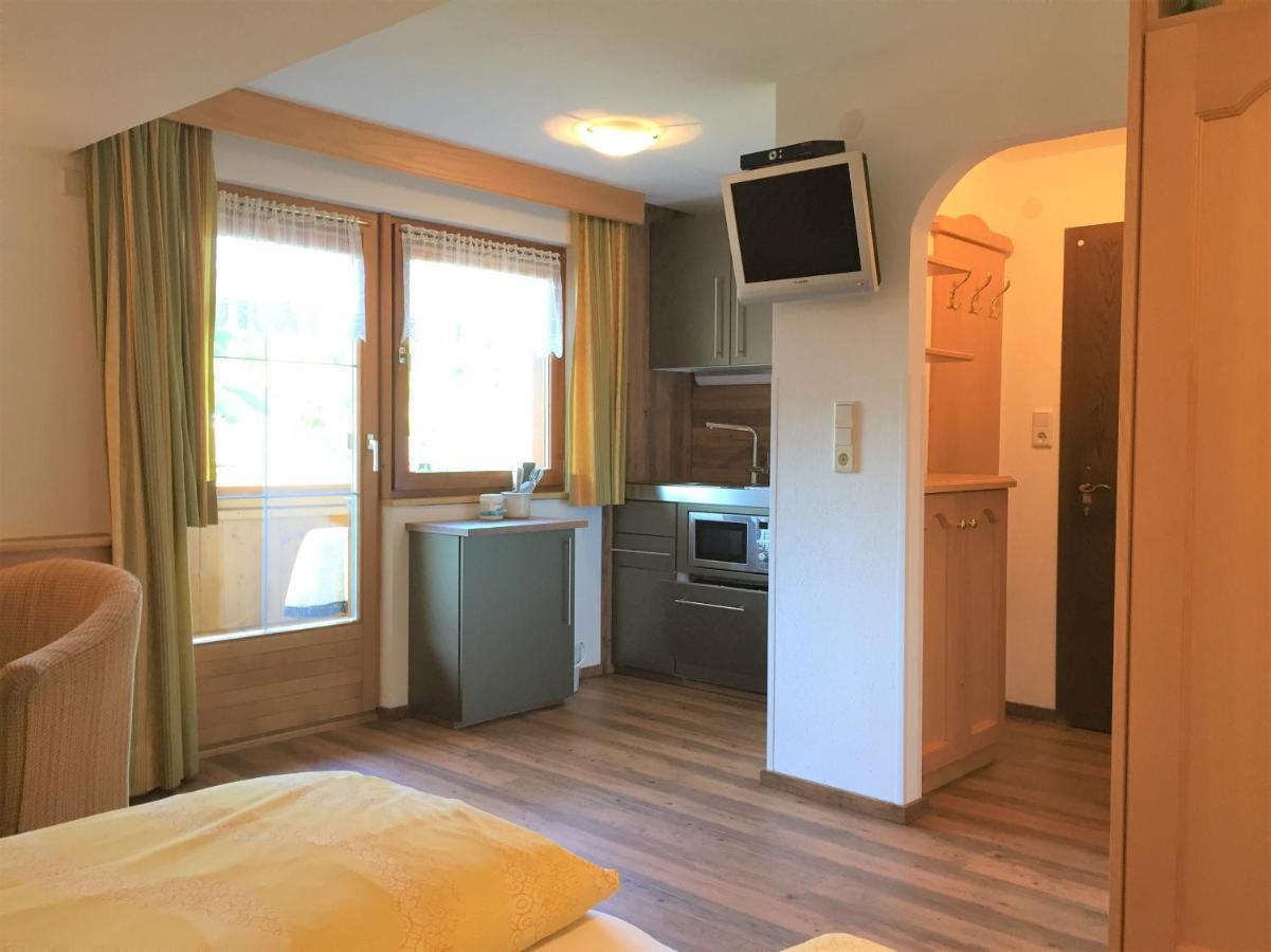 Ivos Sonnenpension ลอยทัช ภายนอก รูปภาพ